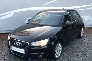 Audi A1 S-line 1.6 TDI !! autoselekcja !!